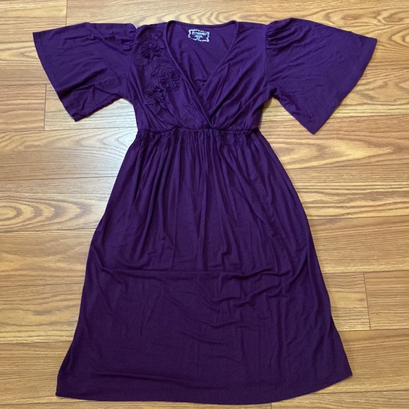 Motherhood Maternity women’s purple nursing dress, bell s/s elastic waist S/P - Picture 14 of 15